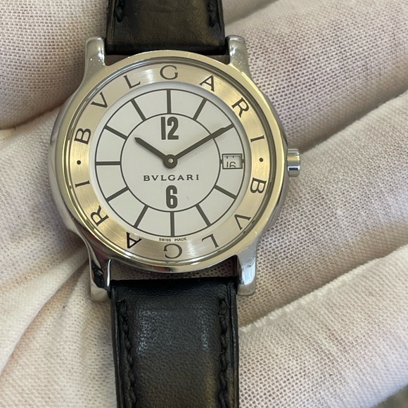 Bvlgari Solotempo ST 35 S Quartz Mens 35mm Stainless Steel Swiss Made